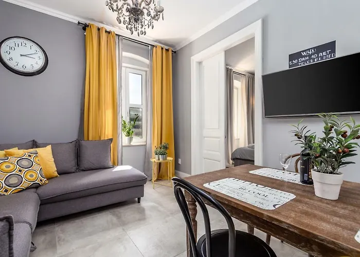 Karolina #2 *